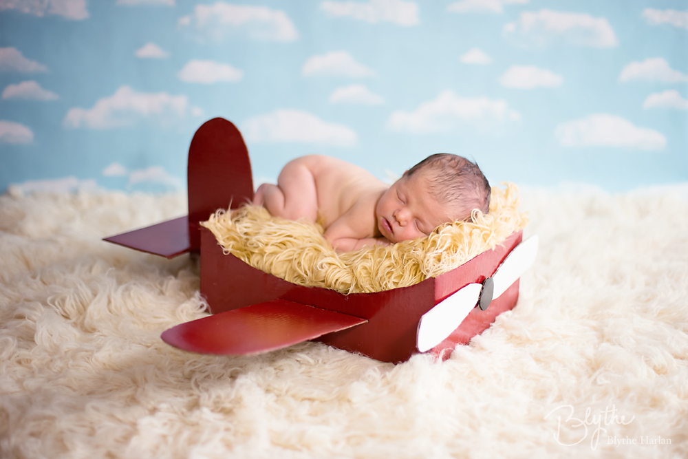 miniIMG_1393p Make a DIY Box Airplane Prop for Newborn Photography Guest Bloggers Photography Tips  