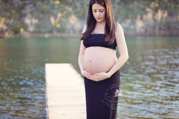 BH6A7603-600x4001 What to Wear Guide For A Maternity Photo Session Guest Bloggers Photography Tips 