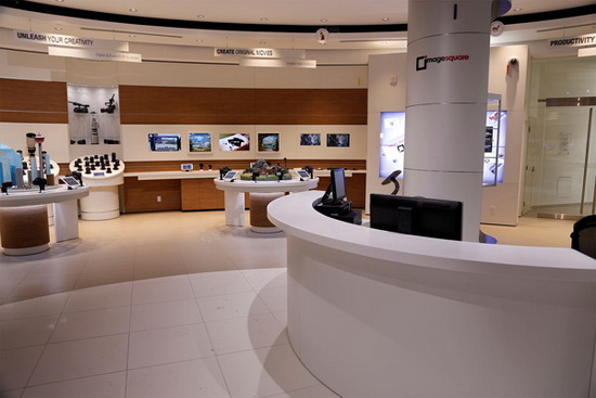 Canon Image Square becomes the company's first Experience Store