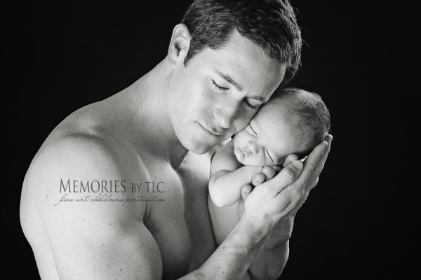 H13A4393-Edit-Edit-Edit-600x4001如何获取新生儿及其父母的独特照片照片共享和灵感摄影技巧Photoshop技巧