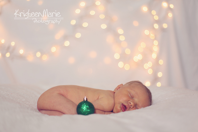 IMG_5892-copy 5 Tips for the Perfect Newborn Holiday Picture Guest Bloggers Photography Tips  