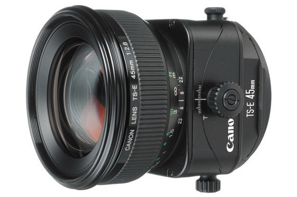 Canon 45 mm f / 2.8 me ndryshim të animit
