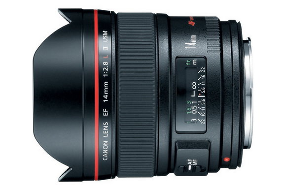 Canon EF 14mm f / 2.8L II USM lens