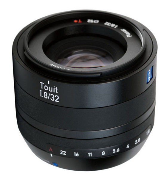 Objektívy car-zeiss-touit-32mm-f1.8-lens Carl Zeiss Touit 12mm f / 2.8 a 32mm f / 1.8 boli predstavené Novinky a recenzie