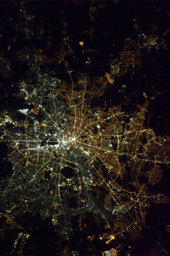 east-west-germany-division-seen-from-space East / West Germany division can still be seen from space Photo Sharing & Inspiration  