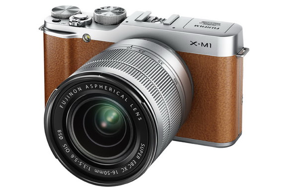 Fotocamera Fujifilm X-M1 con attacco X.