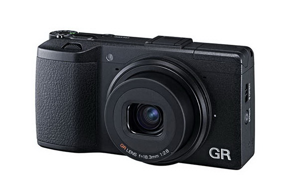 Leaked Ricoh GR press photos and specs