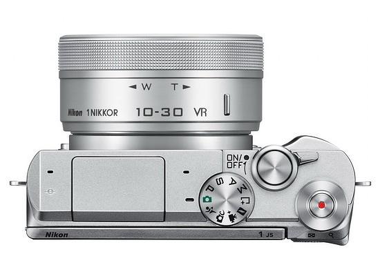 nikon-1-j5-top Nikon 1 J5 spegelleaze kamera oankundige mei 4K fideo-stipe Nijs en resinsjes