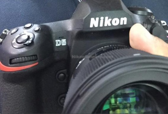 Nikon-D5-Leaked-Mikrofon Erste Nikon D5-Fotos werden im Internet angezeigt. Gerüchte