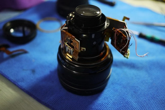 Nikon-repair-center-boil-lens-after Nikon ferveu uma lente danificada pela água para repará-la com sucesso Notícias e comentários