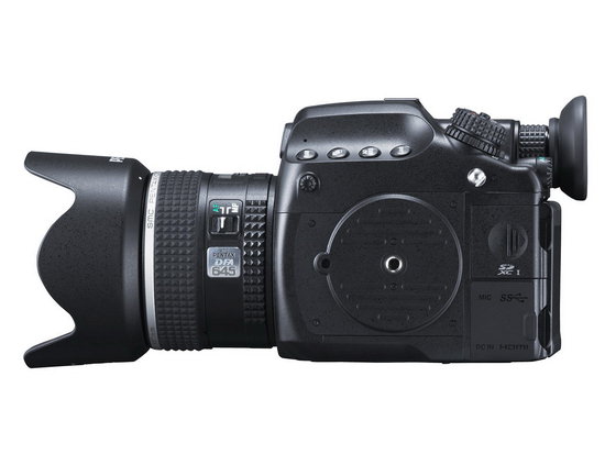 Pentax-645z-side Pentax 645Z cámara de formato medio presentou oficialmente noticias e comentarios