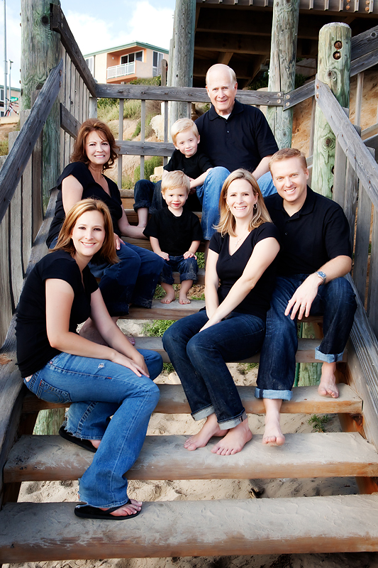 Family of 7 {Round Rock Family Portraits} - Capturing Joy with Kristen Duke  | Big family photos, Family picture poses, Photography poses family