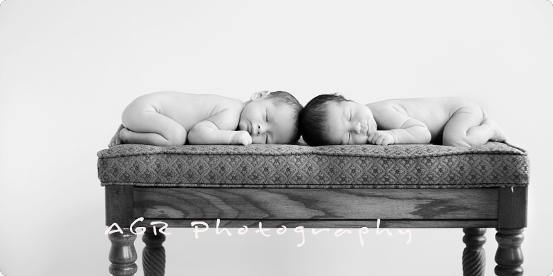 props5 Newborn Photography Poses ~ Styles of Newborns Guest Bloggers Photography Tips  