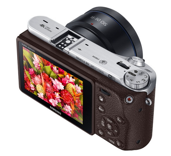 samsung-nx500-back Samsung NX500 announced with NX1 specs and low price News and Reviews  
