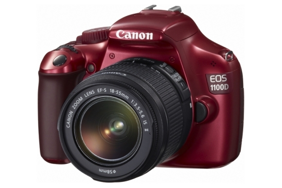 The specs and announcement date of small Canon DSLR have been leaked