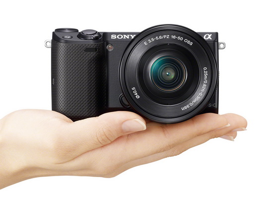 комплект об'єктивів Sony NEX-5T-16-50 мм Sony NEX-5T додає NFC, щоб остаточно замінити популярні новини та огляди NEX-5R