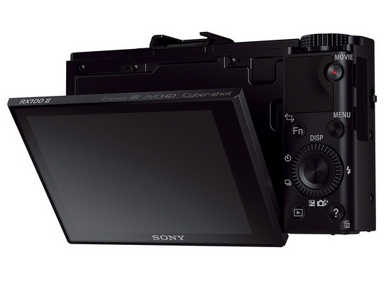 sony-rx100-ii-tilting-screen Sony RX100 II станува официјален со WiFi, NFC и нов сензор Вести и прегледи