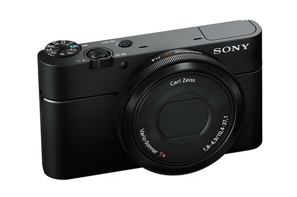 Sony RX200 announcement date
