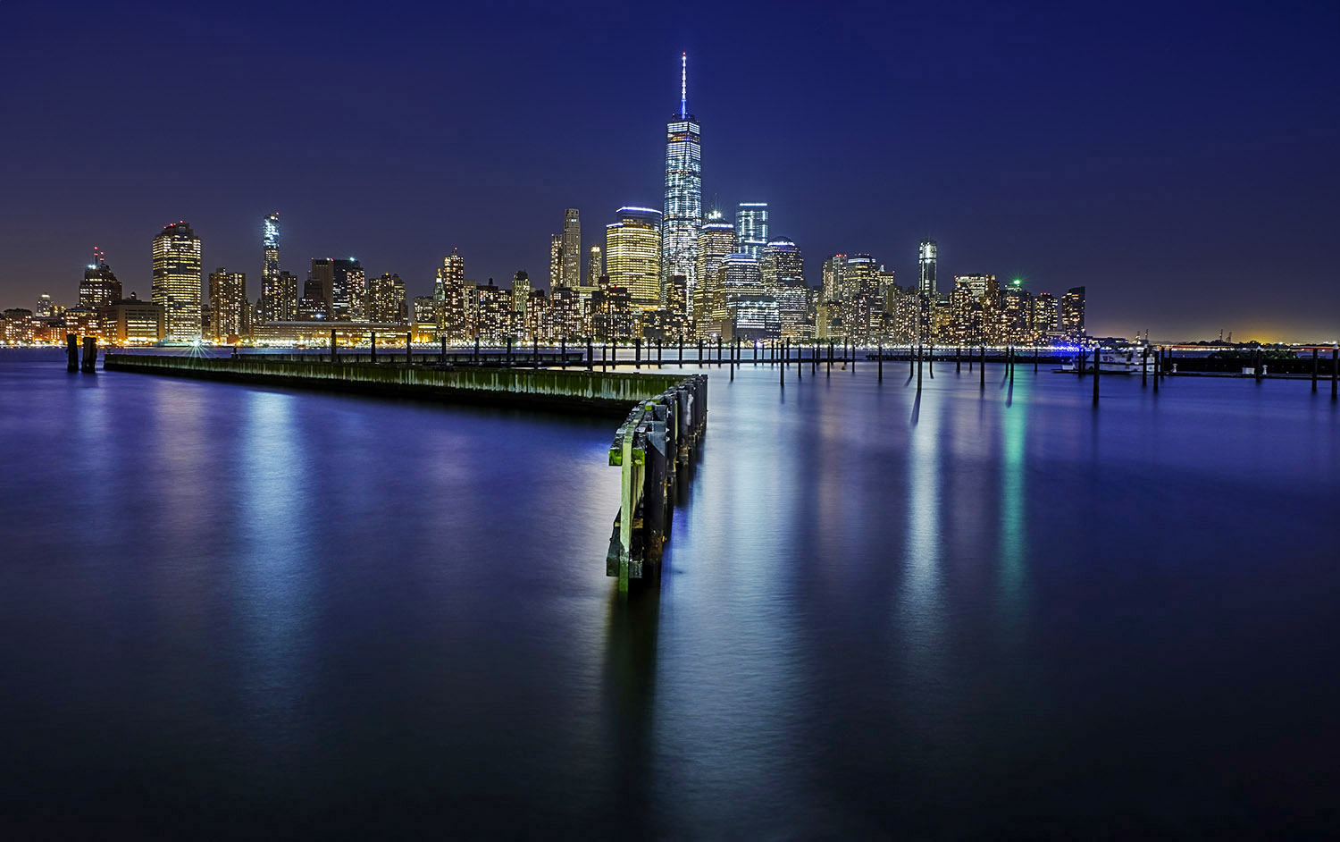 ti01091602wp How to take photos at night – Part II: Enhancing the image Photography Tips Photoshop Tips  