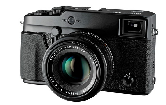to-fujifilm-kameraer-rykter Nye Fujifilm-kameraer og linser kommer 25. juni Rykter
